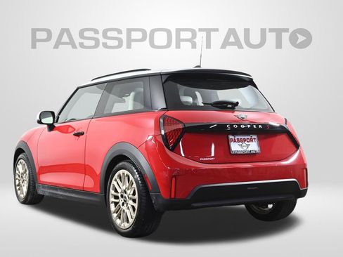 Certified 2025 MINI Cooper S image 6