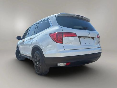 Used 2016 Honda Pilot EX image 5
