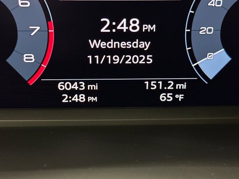 Used 2025 Audi Q3 2.0T Premium image 22