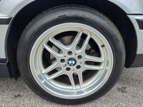 Used 2000 BMW 740i RWD image 9