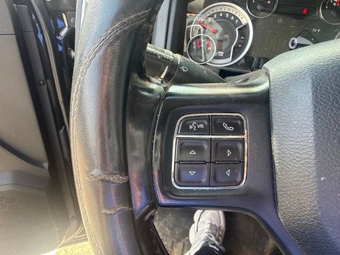 Used 2018 RAM 1500 Big Horn AWD/4WD image 36