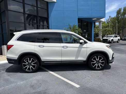 Used 2019 Honda Pilot Touring image 9