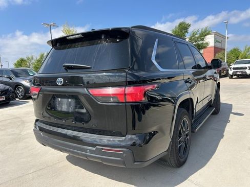 Used 2024 Toyota Sequoia SR5 w/ SR5 Premium Package image 6