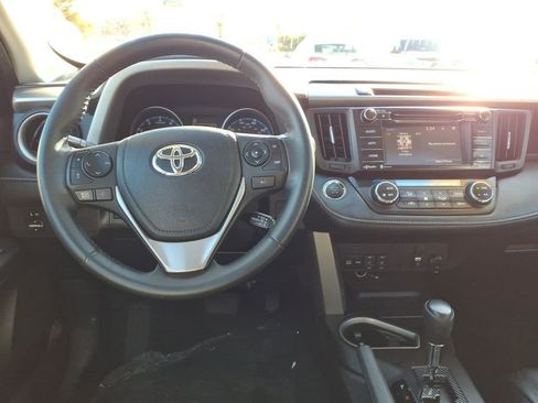 Certified 2018 Toyota RAV4 XLE image 18