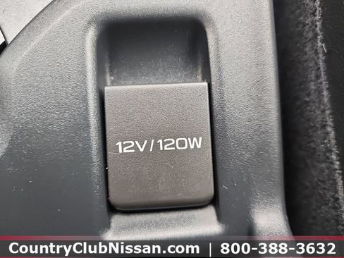 Used 2025 Subaru Forester Premium AWD/4WD image 23