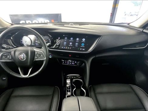 Used 2023 Buick Envision Essence image 14