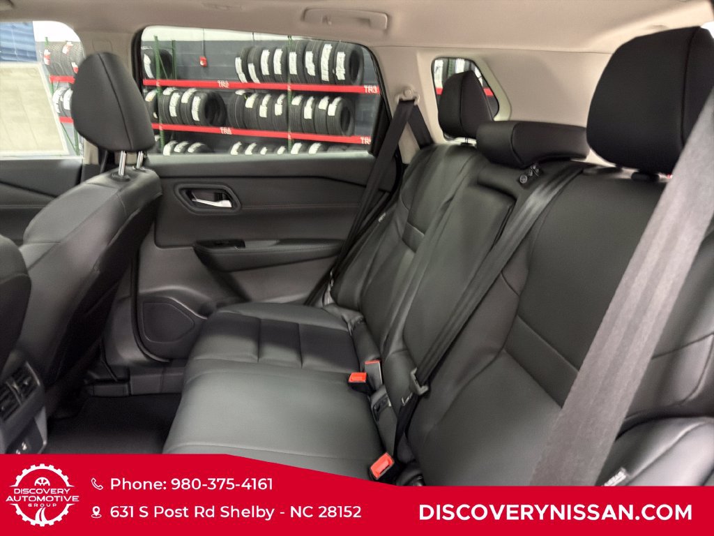 New 2026 Nissan Rogue Dark Armor AWD/4WD image 30