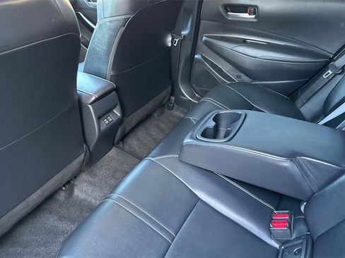 Certified 2025 Toyota Corolla XLE image 11