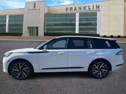 New 2025 Lincoln Aviator Black Label w/ Jet Appearance Package AWD/4WD image 6