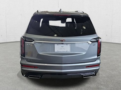 Used 2025 Cadillac XT6 Sport w/ Platinum Package image 6