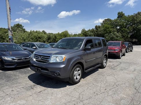Used 2014 Honda Pilot LX image 2