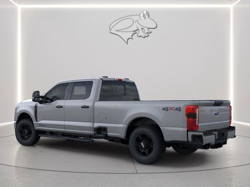 New 2026 Ford F350 XL w/ STX Appearance Package AWD/4WD image 4