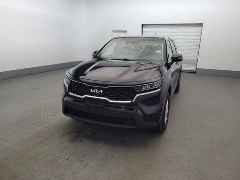 Used 2022 Kia Sorento LX AWD/4WD image 15