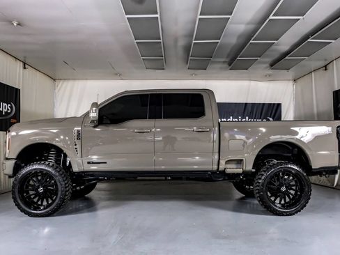 Used 2026 Ford F350 King Ranch w/ Chrome Package AWD/4WD image 11