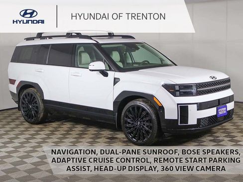 Used 2025 Hyundai Santa Fe Calligraphy AWD/4WD image 1
