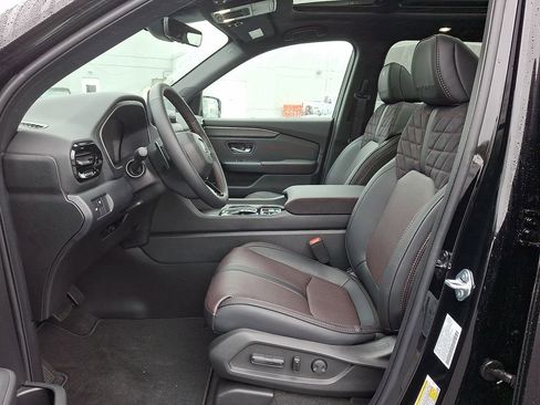 New 2026 Honda Pilot Black Edition image 7