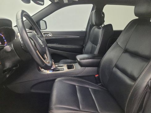 Used 2017 Jeep Grand Cherokee Limited RWD image 17