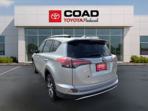 Used 2016 Toyota RAV4 XLE AWD/4WD image 3