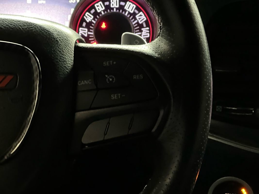 Used 2015 Dodge Challenger R/T Plus RWD image 28