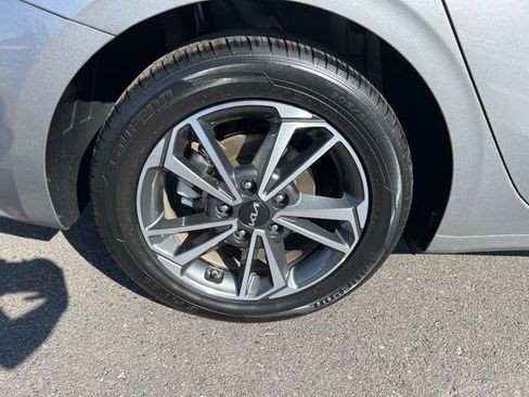 Used 2023 Kia Forte LXS image 22