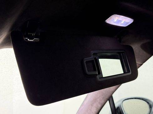 Used 2015 Porsche Macan S image 23