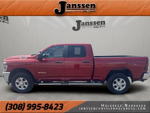 Used 2026 RAM 2500 Big Horn AWD/4WD image 1