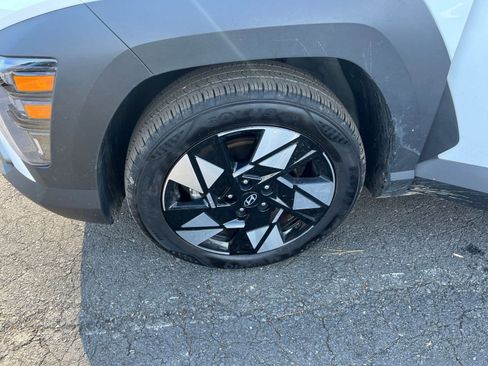 Used 2025 Hyundai Kona SEL image 30