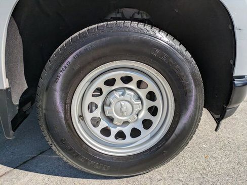 Used 2019 Chevrolet Silverado 1500 W/T w/ Trailering Package image 10