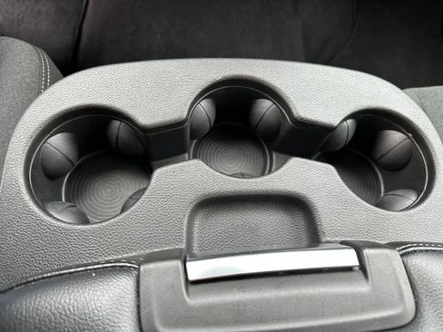 Used 2025 RAM 2500 Big Horn image 33