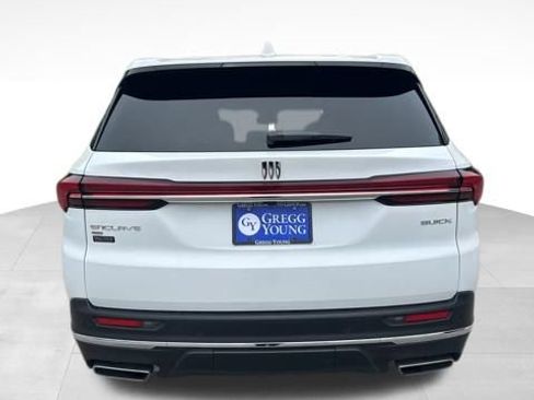 Used 2026 Buick Enclave Preferred AWD/4WD image 4