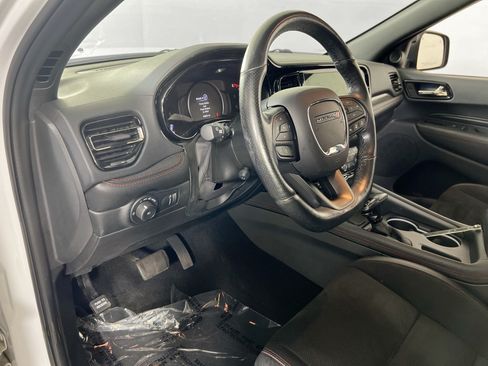 Used 2023 Dodge Durango R/T w/ Tow 'N Go Package AWD/4WD image 9
