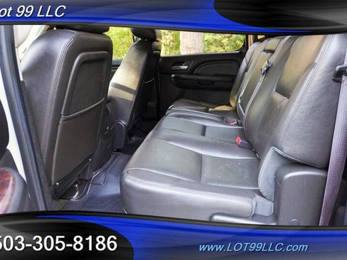 Used 2014 GMC Sierra 3500 Denali w/ Suspension Package, Off-Road AWD/4WD image 13
