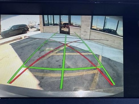 Used 2015 BMW 740Li image 22