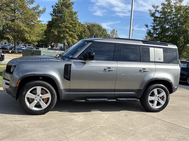 Used 2024 Land Rover Defender 110 S AWD/4WD image 11