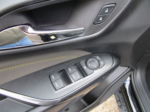 New 2026 Chevrolet Trax ACTIV w/ Driver Confidence Package image 17