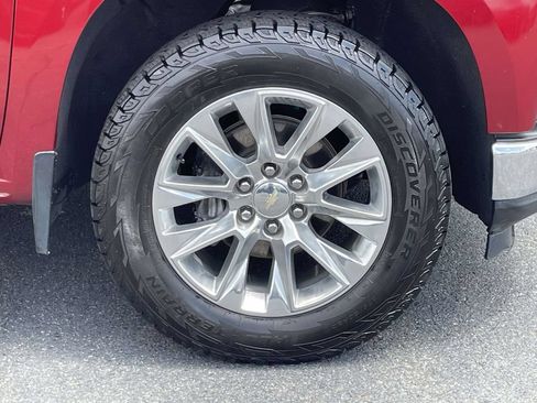 Used 2022 Chevrolet Silverado 1500 LTZ RWD image 9
