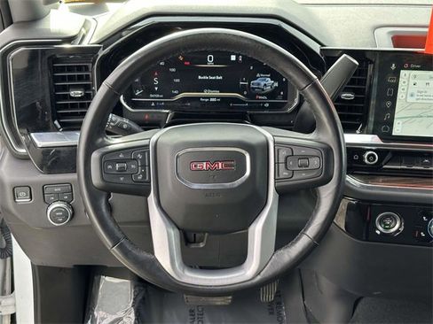 Used 2022 GMC Sierra 1500 Elevation image 19