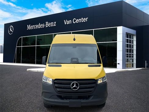 New 2025 Mercedes-Benz Sprinter 2500 image 8