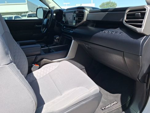 Used 2024 Toyota Tundra SR5 w/ SR5 Convenience Package AWD/4WD image 33