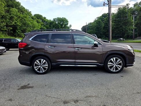 Used 2019 Subaru Ascent Touring image 4
