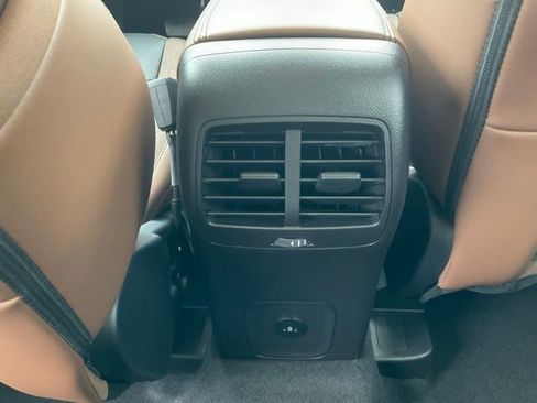 Certified 2025 Ford Bronco Sport Outer Banks w/ Outer Banks Tech Package+ AWD/4WD image 24