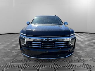 New 2026 Chevrolet Suburban Premier video 2