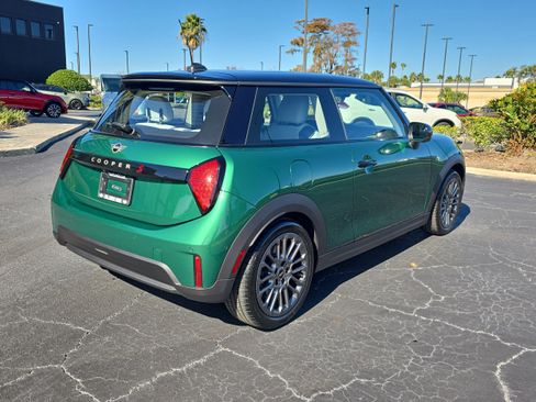 Certified 2025 MINI Cooper S image 3