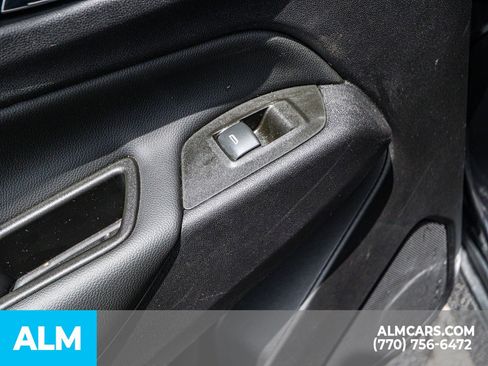 Used 2023 Chevrolet Equinox LT w/ LPO, Floor Liner Package image 59