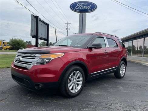 Used 2012 Ford Explorer XLT AWD/4WD image 2