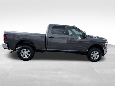 New 2026 RAM 2500 Big Horn AWD/4WD image 7