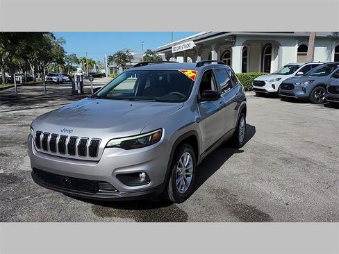 Used 2022 Jeep Cherokee Latitude Lux image 50