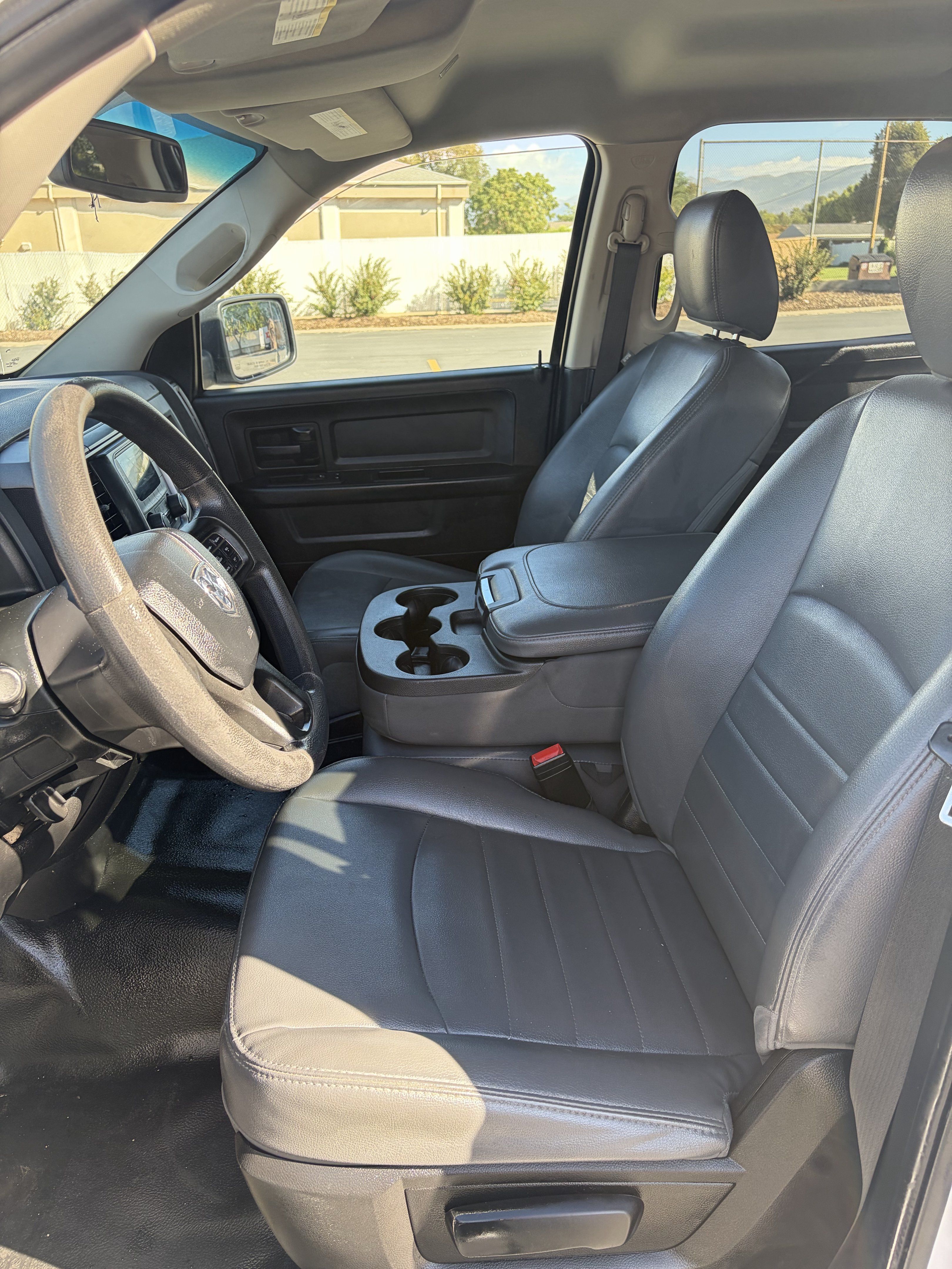 Used 2020 RAM 1500 Tradesman AWD/4WD image 15
