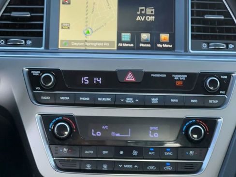 Used 2017 Hyundai Sonata Limited 2.0T image 14