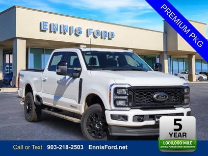 New 2026 Ford F250 Lariat w/ Black Appearance Package